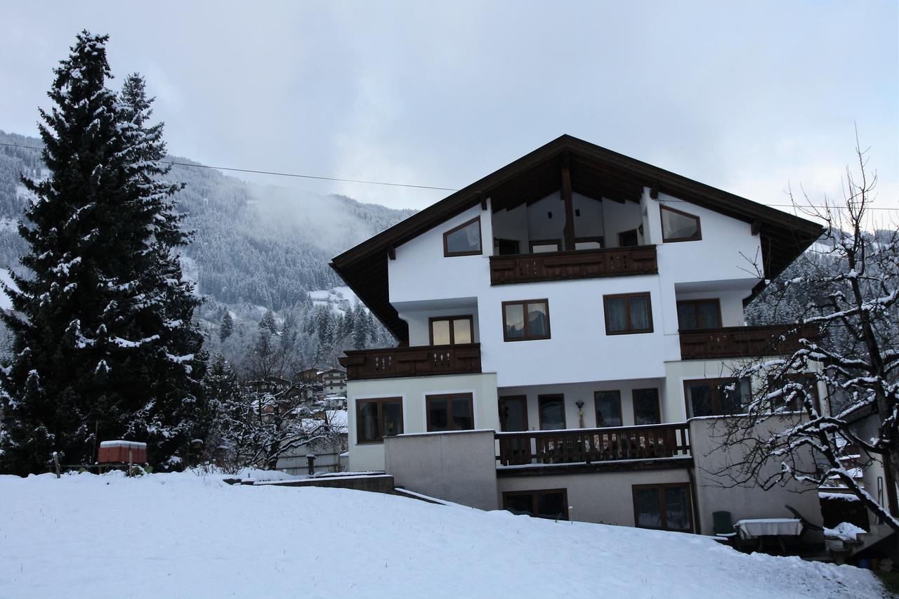 Hotel Gastehaus Treichl Fügen Zewnętrze zdjęcie